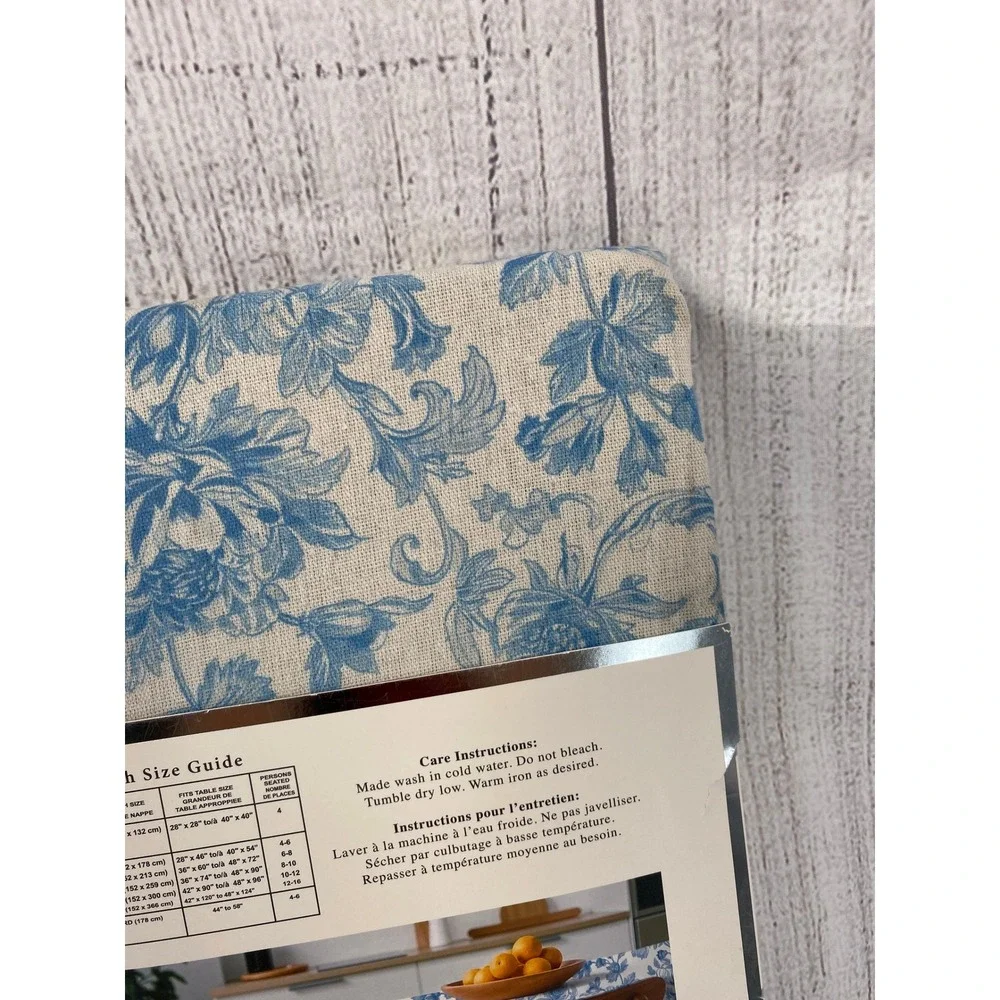 Badgley Mischka Tablecloth 60x84 Blue Floral Water Resistant Indoor Outdoor